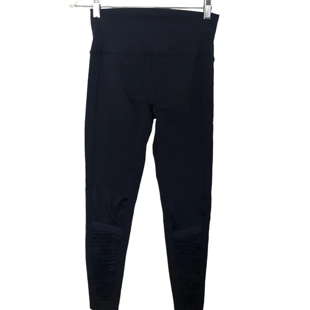 Alo YOGA High-Waist Moto Sport Leggings with Mesh Panels